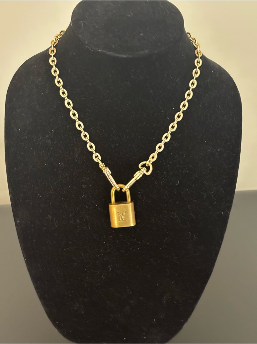 Louis Vuitton Gold Lock Accessory #317  NO KEY